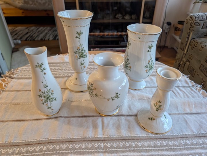 Porcelán vázák egy hagyatékból